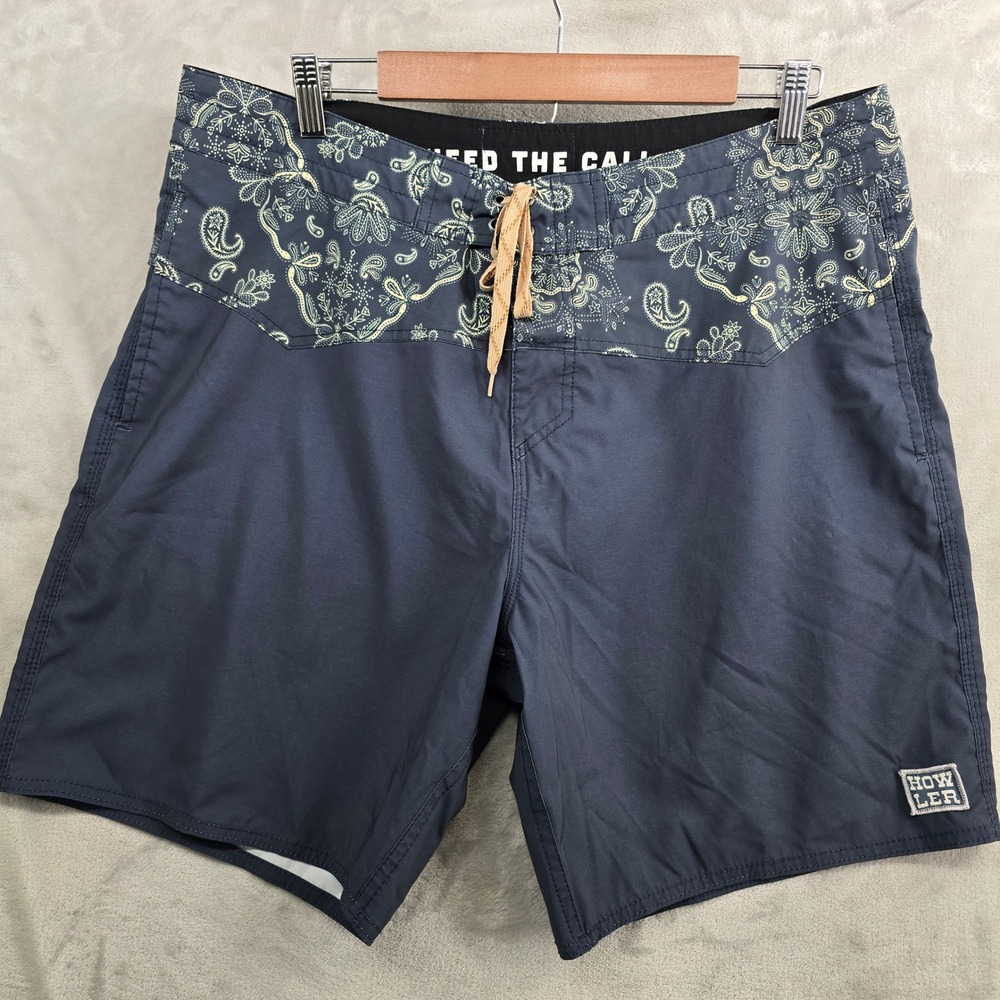 Howler Brothers Size 36 Los Vaqueros Western Bandana Board Shorts Navy Paisley‎